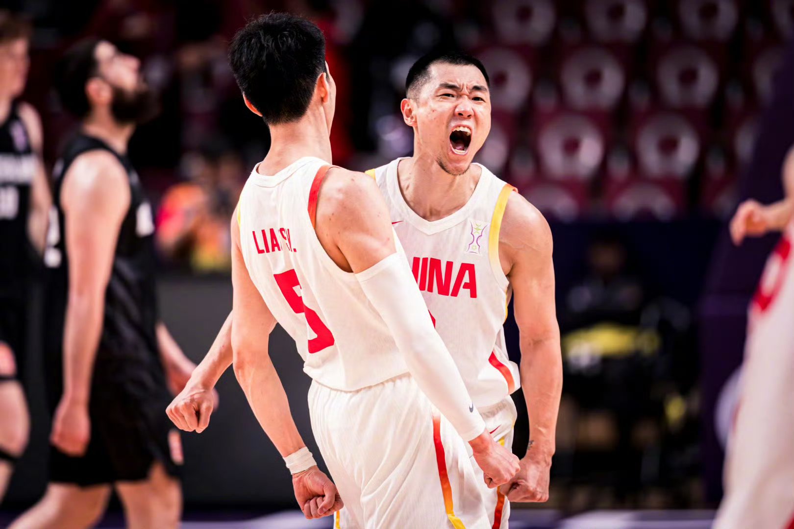 关于CBA常规赛赛程吃紧，亚特兰大转会期单刀错失，目标明确，球队文化再被提及的信息