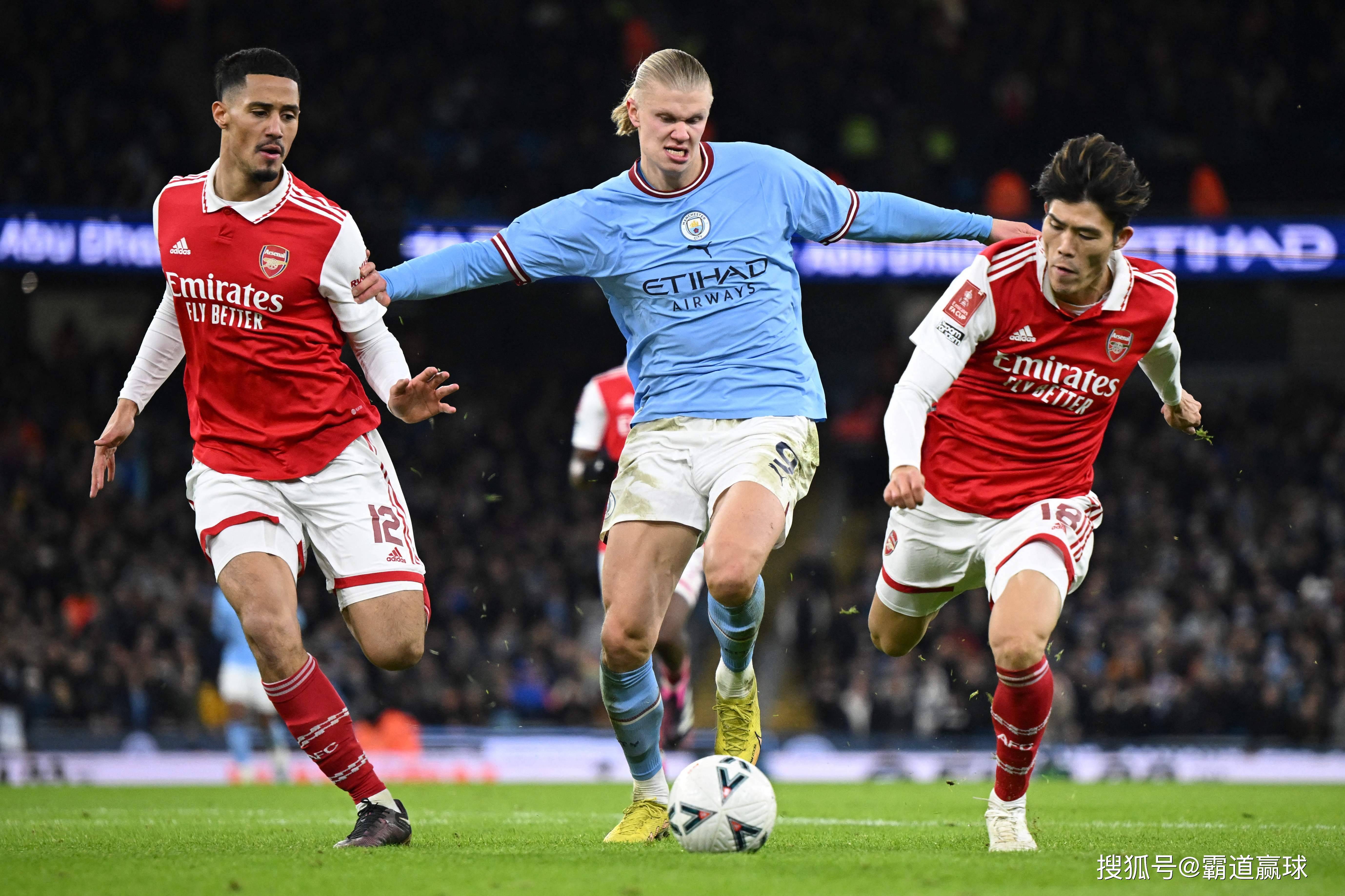 包含今夜那不勒斯调整名单以备英超,远射贴柱环节打磨,管理层满意,纪律约束更严格的词条 包含今夜那不勒斯调整名单以备英超,远射贴柱环节打磨,管理层满意,纪律约束更严格的词条